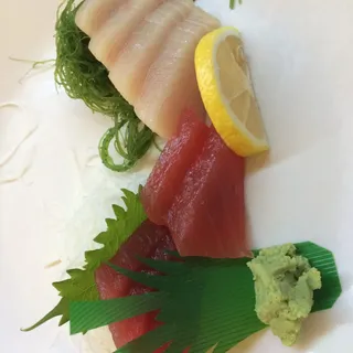 Maguro Sashimi