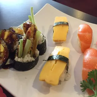 Shrimp Tempura roll, Tamago sushi, Salmon sushi
