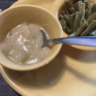 Cup of potato soup &amp; side of green beans