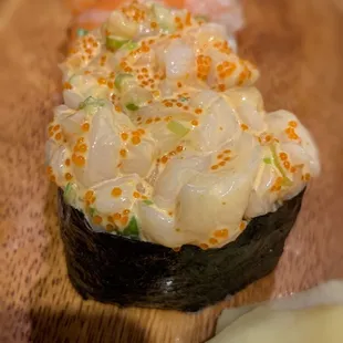 Spicy Scallops Gunkanmaki