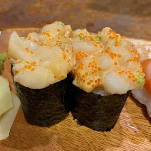 Spicy Scallops Gunkanmaki