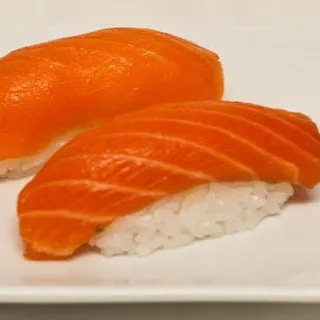 Salmon Nigiri