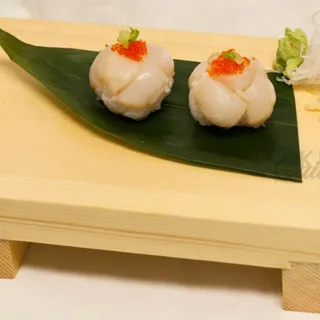 Sea Scallop Nigiri