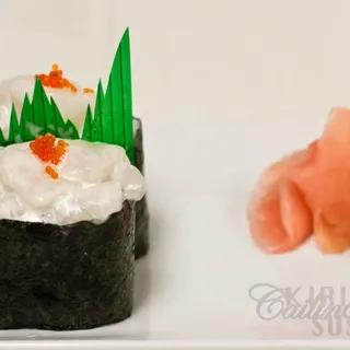 Spicy Scallops Gunkanmaki