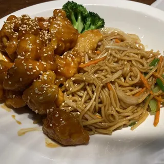 Chicken Lo Mein