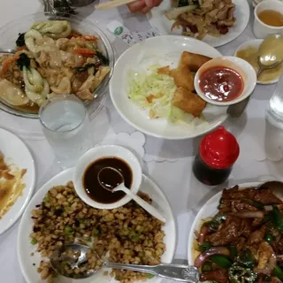 99. House Special Chow Fun