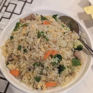 F104. Vegetable Fried Rice