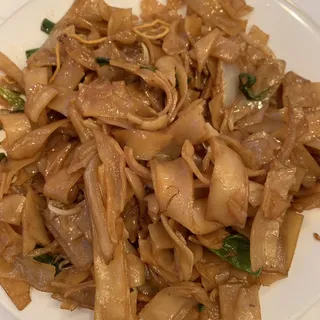 N116. Stir Fried Noodle with Ginger and Shallot