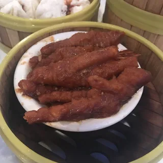 4. Steamed Chicken Feet