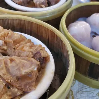 12. Steamed Pork Rolls