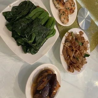 Egg Plant with Garlic Sauce Lunch