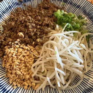 9.Dandan Noodles