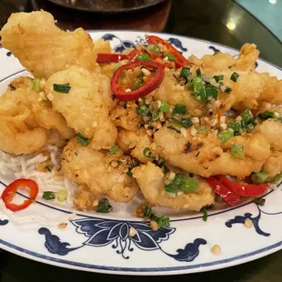 Salt and pepper calamari