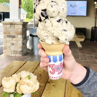 Check out this 2 Scoop yumminess!!!