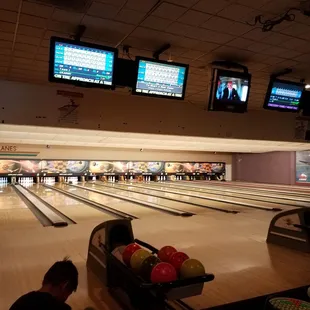 Let your balls roll.