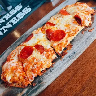 Pepperoni flatbread
