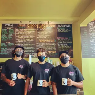 Juicebar guys ready to serve organic coffee