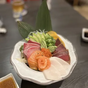 Sashimi salad
