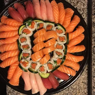 Sushi and roll platter