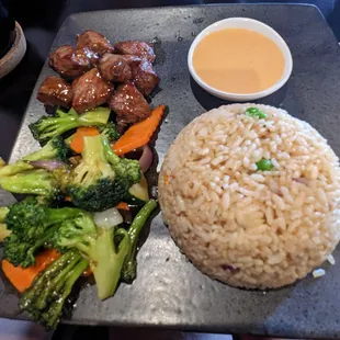 Steak, veggies &amp; fried rice