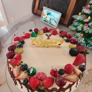 Traditional fruit and cream cake.  Filled with strawberry and mango. It is so light, delicate and not too sweet.  Incredible!