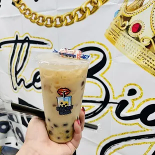 White rabbit milk tea