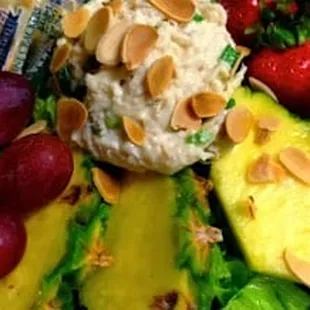 Fantastic homemade meals whipped up with fresh ingredients every week day from 11-2