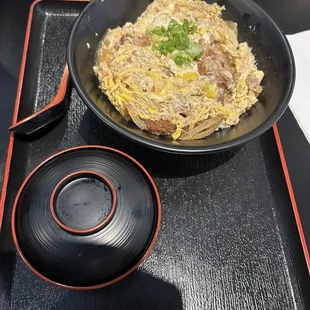Katsudon