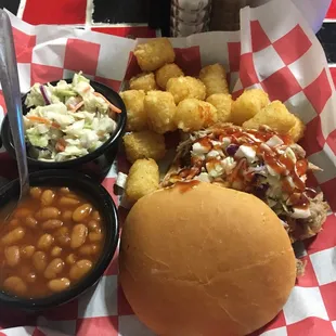 Small BBQ Plate with tots