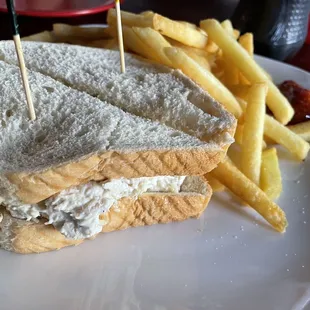 Chicken salad sandwich