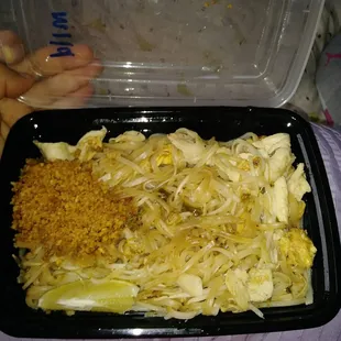 Pad Thai with chicken