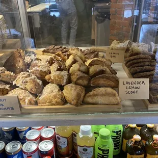 Look at all these pastries! They&apos;ve got flavored scones, bars (like a hazelnut chocolate bar or s lemon bar), and cookies.