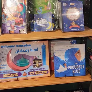 LOVE THE BOOKS INSIDE!