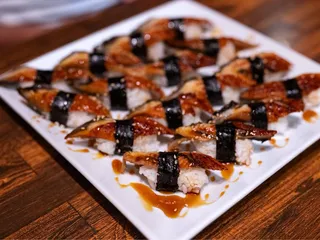 Tommy's Sushi & Japanese Restaurant