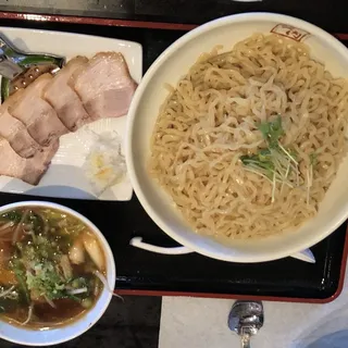 Tsukemen (Cold Noodle)