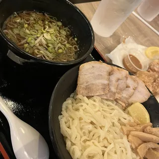 Tsukemen (Cold Noodle)