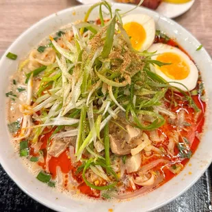 Umakara tan tan ramen.