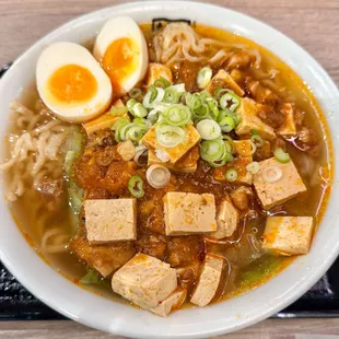 Mapo tofu ramen/Mabo ramen (seasonal).