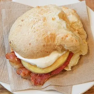 Bacon, Egg and Cheese (B.E.C)