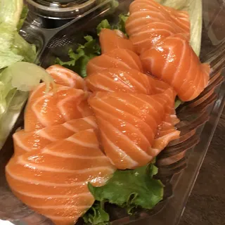 Salmon Sashimi Plate (12pcs)