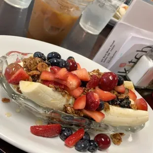 Breakfast Banana Split
