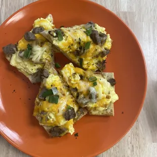 Breakfast pizza