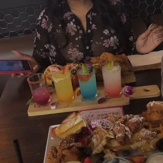 CHICKEN WINGS (8 pcs BONE-IN)