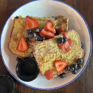 TRADITIONAL FRENCH TOAST