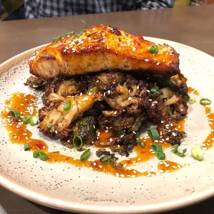 Cauli-Sprouts with salmon