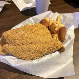 Catfish basket