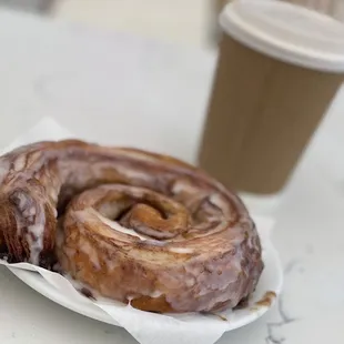 Cinnamon roll, freshly out of the oven!!