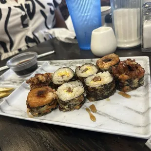 Breakfast sushi rolls