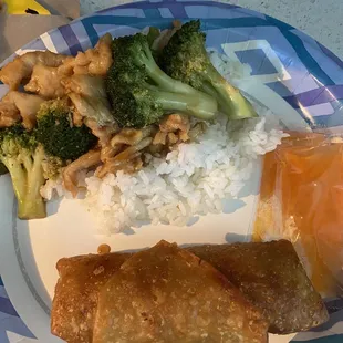 Chicken and Chicken W. Broccoli Egg Roll