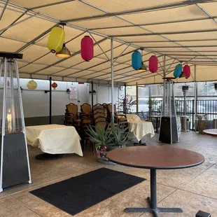 Outdoor dining area at Kitchen of Alameda in Alameda.